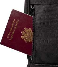 Cabaia Rugtas / Rugzak / Laptoptas / Schooltas - Adventurer Oxford - 13 Inch - 23 Liter - Zwart 34 Cabaia Rugtas / Rugzak / Laptoptas / Schooltas - Adventurer Oxford - 13 Inch - 23 Liter - Zwart -Reisopslag Winkel 1043x1200 3