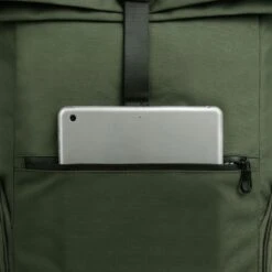 YLX Aven Backpack | Bronze Green | Groen. Recycled Rpet Materiaal. Gerecyclede Plastic Flessen. Eco Friendly. Duurzaam. 14" Laptop Hoes. Backpack - Reistas - Schooltas - Mannen - Vrouwen - Middelbare Scholieren - Studenten - Jongens - Meisjes -Reisopslag Winkel 1200x1200 1093