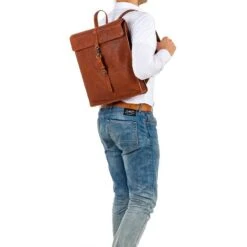 Burkely Antique Avery Unisex Rugzak - Cognac -Reisopslag Winkel 1200x1200 1202