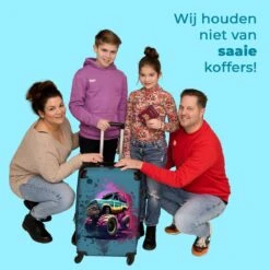 NoBoringSuitcases.com® Koffer Groot - Monstertruck - Verf - Graffiti - Roze - Neon - Trolley Koffer Met TSA-slot - Met Wielen - 90 Liter - Reiskoffer - 66 Cm -Reisopslag Winkel 1200x1200 686