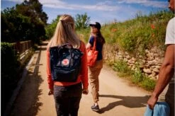 Fjallraven Fjällräven Kånken Totepack Unisex Rugzak - Navy -Reisopslag Winkel 1200x795