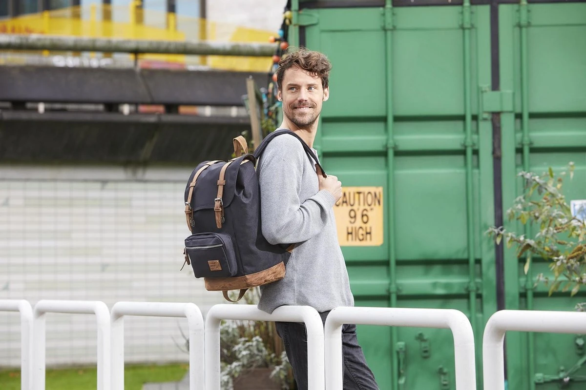 Enrico Benetti Santiago 46162 Laptoprugzak Met 17" Laptopvak - Blauw 9 Enrico Benetti Santiago 46162 Laptoprugzak Met 17" Laptopvak - Blauw - Image 7