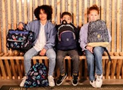 Pick & Pack Haaienvorm - Rugzak - Donkerblauw - Maat M -Reisopslag Winkel 1200x874 1