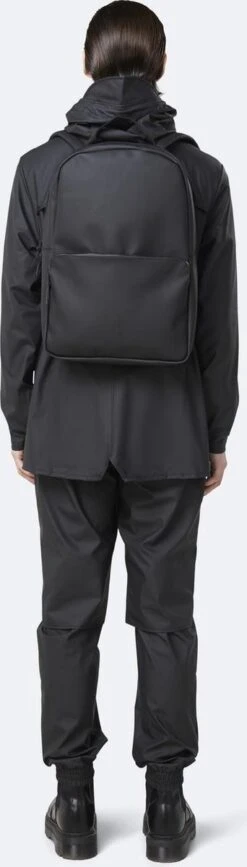 Rains Field Bag Rugzak Unisex - Black - One Size -Reisopslag Winkel 342x1200