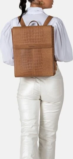 Burkely Casual Cayla Dames Rugtas 14" - Cognac 11 Burkely Casual Cayla Dames Rugtas 14" - Cognac -Reisopslag Winkel 551x1200 5