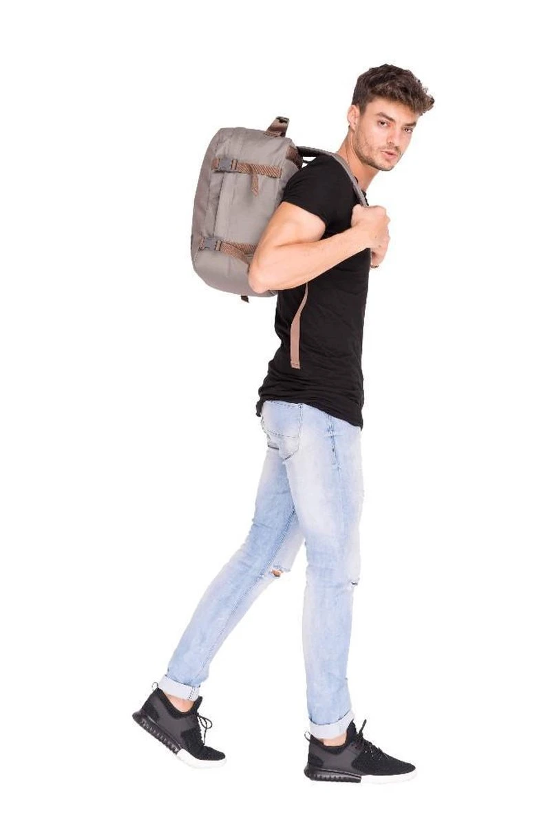 CabinZero Classic 28L Ultra Light Bag Georgian Khaki 13 CabinZero Classic 28L Ultra Light Bag Georgian Khaki - Image 11