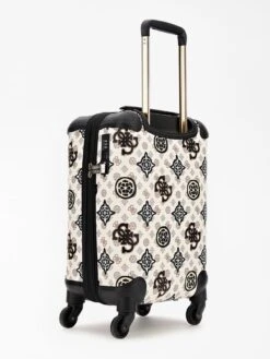 Guess House Party 18 In 4 Wheeler Dames Reiskoffer - Cream Multi Logo -Reisopslag Winkel 900x1200 4